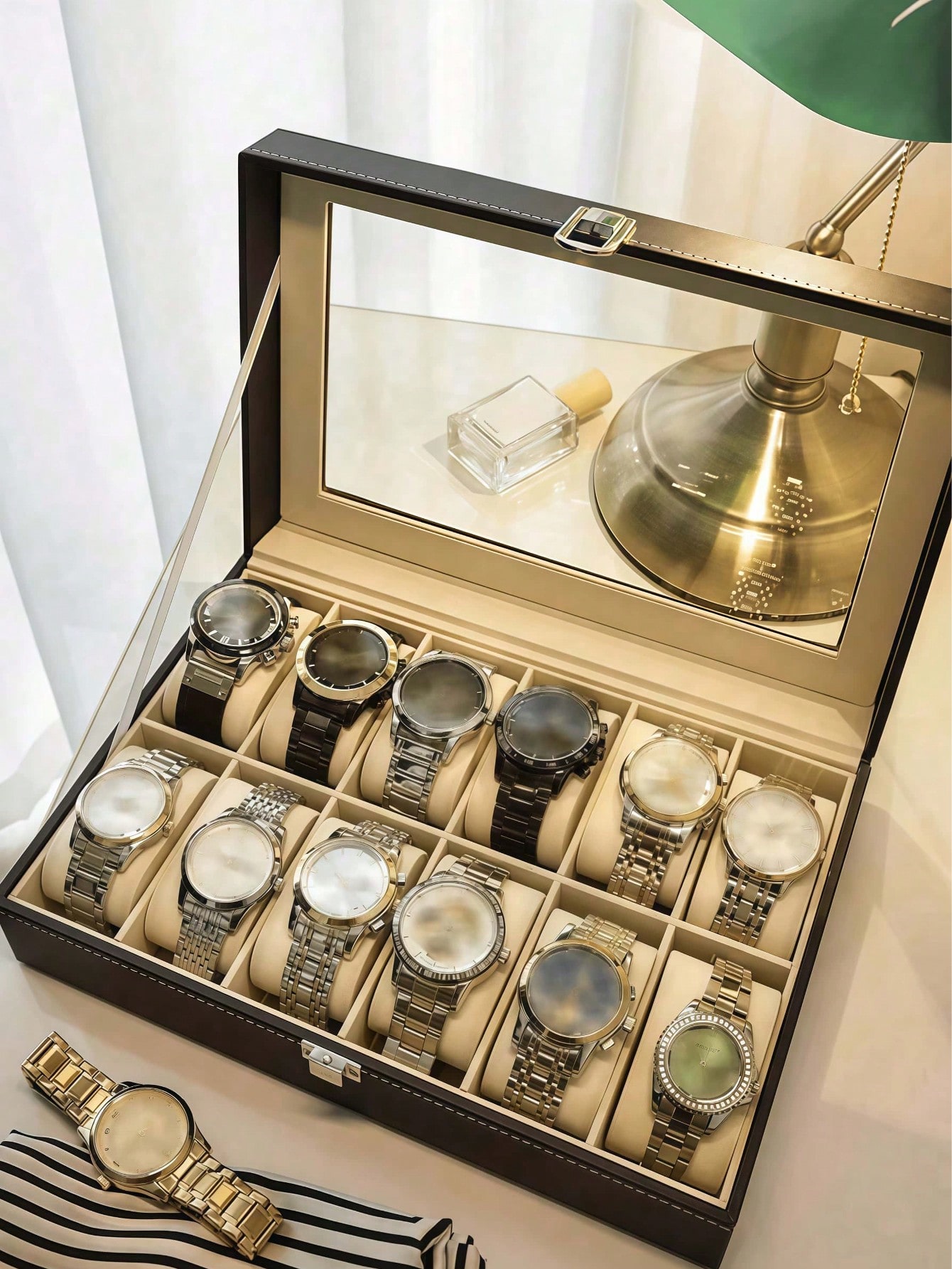 Leather Watch Box with Lock, L - Jewelry And Watches recension och pris