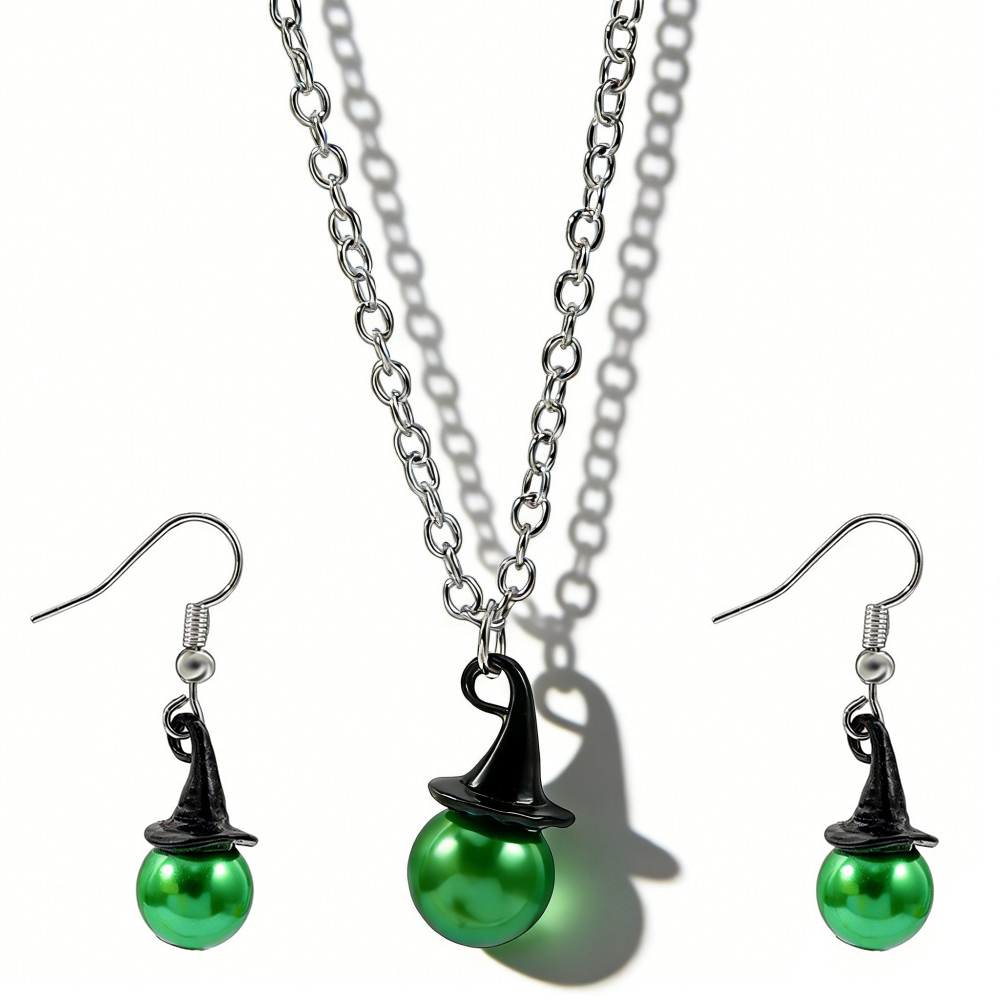 Wicked Inspired Witch Hat & Cr - Pearl Necklace recension och pris